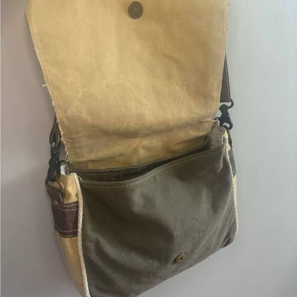 Myra Bag Paris Messenger Bag - Picture 3 of 5